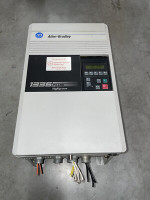 ALLEN BRADLEY 1336S-B010-AA-EN-HA2 DRIVE,AC,10HP,460V OPEN,E