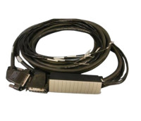 ALLEN BRADLEY 1398-CCAE-10 CABLE MO2AE TO ULTRA100/200 2 AXES 10FEET
