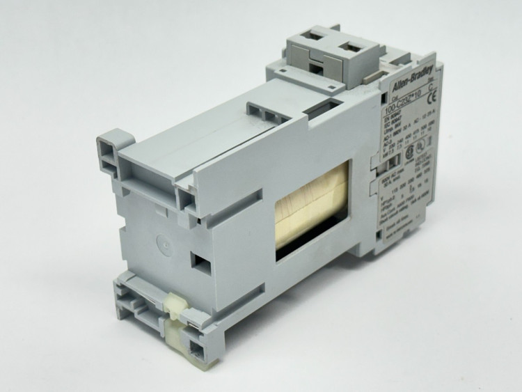 ALLEN BRADLEY 100-CD23ZJ10 CONTACTOR 24VDC COIL ALLEN BRADLEY 100-CD23ZJ10 CONTACTOR 24VDC COIL