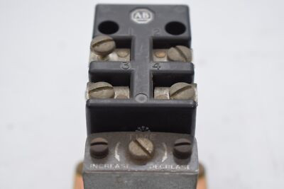 ALLEN BRADLEY X-127236 TIMING RELAY 120-600VAC 720VA 4POLE ALLEN BRADLEY X-127236 TIMING RELAY 120-600VAC 720VA 4POLE