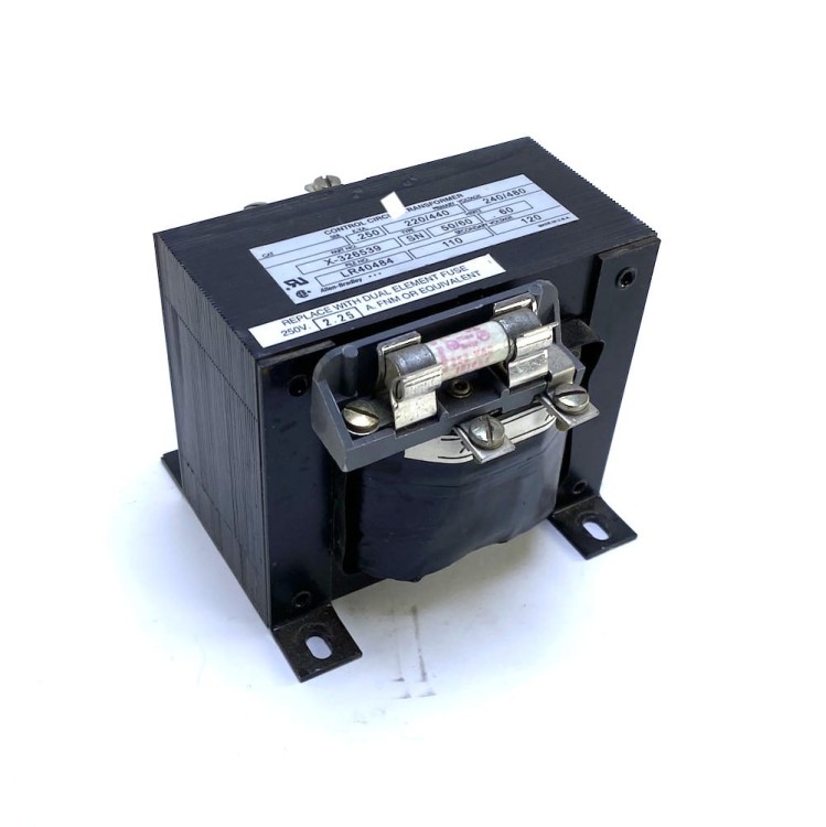 ALLEN BRADLEY 1386-T030DT TRANSFORMER 3KVA 240/480VAC PRI 78VAC SEC 3PH