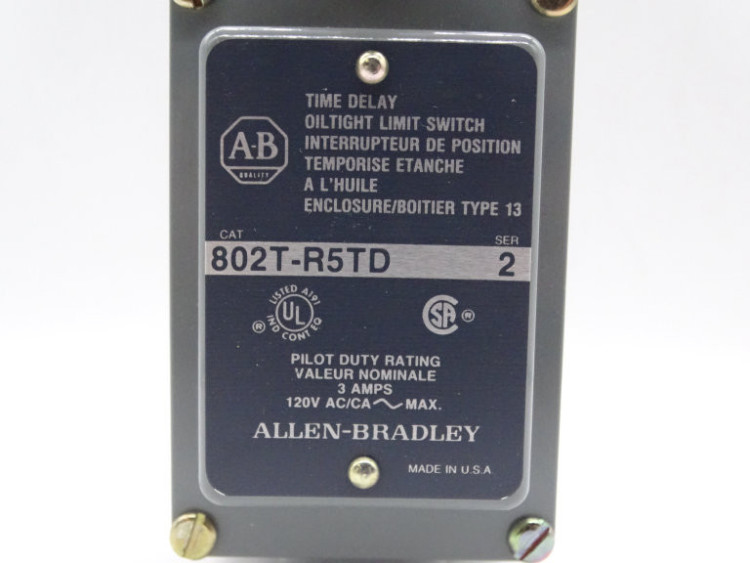 ALLEN BRADLEY 802T-R5TD SWITCH,LIMIT 120V AC MAX 3 AMP MAX ALLEN BRADLEY 802T-R5TD SWITCH,LIMIT 120V AC MAX 3 AMP MAX