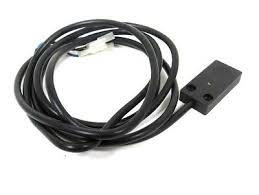 ALLEN BRADLEY 871FM-A4N12-A2 PROXIMITY SWITCH 4MM SENSOR DISTANCE 90-250VAC ALLEN BRADLEY 871FM-A4N12-A2 PROXIMITY SWITCH 4MM SENSOR DISTANCE 90-250VAC
