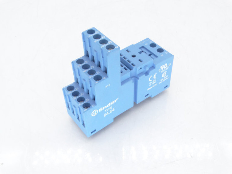 FINDER 94.04 DIN -RAIL/PANEL MOUNT SCREW TERMINAL (BOX CLAMP) SOCKET FOR 55.34 RELAY (BLUE) FINDER 94.04 DIN -RAIL/PANEL MOUNT SCREW TERMINAL (BOX CLAMP) SOCKET FOR 55.34 RELAY (BLUE)