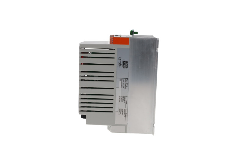 ALLEN BRADLEY 20AC2P1A4AYNNNNN AC DRIVE 400VAC 3 PH 2.1AMP IP20 / TYPE 1 ALLEN BRADLEY 20AC2P1A4AYNNNNN AC DRIVE 400VAC 3 PH 2.1AMP IP20 / TYPE 1
