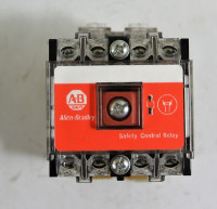 ALLEN BRADLEY 700-P710A1 RELAY,INDUSTRIAL 600V AC MAX 10 AMP MAX