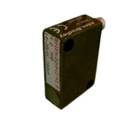 ALLEN BRADLEY 871FM-D2NP12-P3 PROXIMITY SWITCH INDUCTIVE 10-30VDC 200MA NO PNP