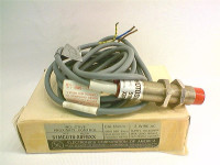 ALLEN BRADLEY 51MCU18-X8FAXX PROXIMITY SENSOR 18MM THREADED 3-WIRE