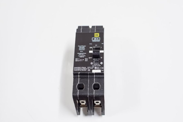 GROUPE SCHNEIDER EHB34030  PRICE/EA (MIN PURCH = 3) MINIATURE CIRCUIT BREAKER 480Y/277V 30A