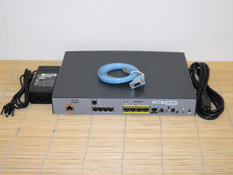 Cisco SRST888 G.SHDSL / FXS / BRI / Sec Router