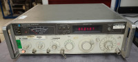 AGILENT 8640B SIGNAL GENERATOR 500KHZ-512MHZ