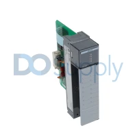 ALLEN BRADLEY 1746-IA4 AC INPUT MODULE FOR PROGRAMMABLE CONTROLLER (4) INPUT - 100/120V