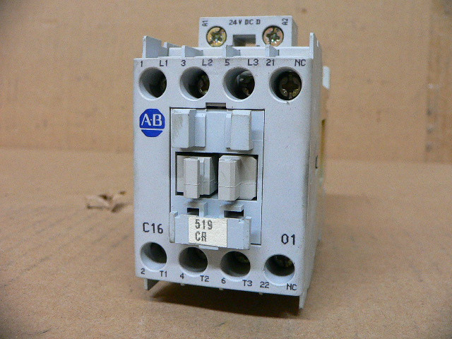 ALLEN BRADLEY 100-C16ZJ01 CONTACTOR, SCREW TERMINALS, 7.5KW/400V, COIL 2 TERMINALS, COIL TERMINALS AT LINE SIDE, CONTROL VOLTAGE 24V DC, 1 N.C. AUXILIARY CONTACT, SINGEL PACK