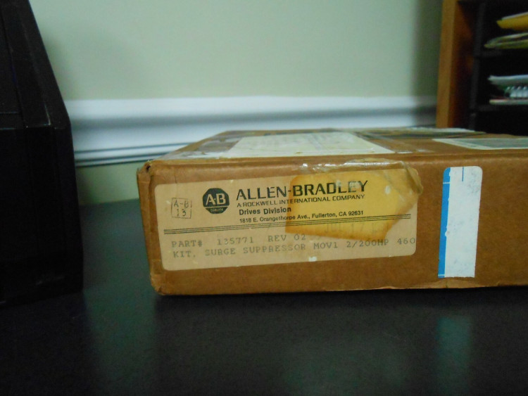 ALLEN BRADLEY SP-135771 KIT SURGE SUPPRESSOR 1336 460V 3-200HP