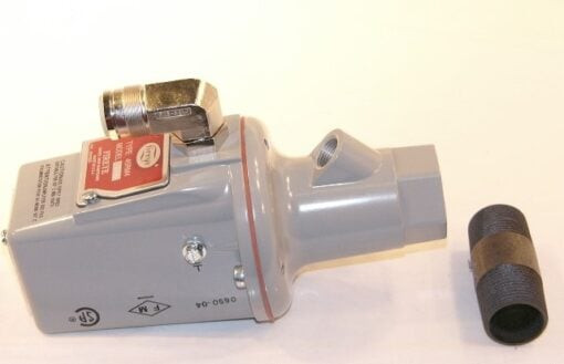 SE 45RM4-1000 BUT WITH 1 INCH BSP MOUNT. SE 45RM4-1000 BUT WITH 1 INCH BSP MOUNT.