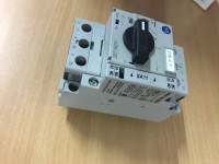 Автоматический выключатель ALLEN BRADLEY 140M-D8E-B40