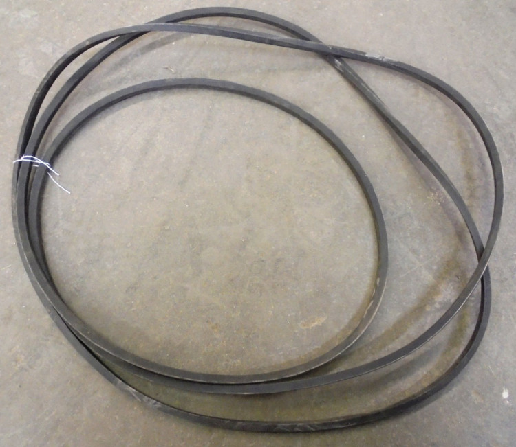 DAYCO RUBBER V-BELT 213 INCH DAYCO RUBBER V-BELT 213 INCH