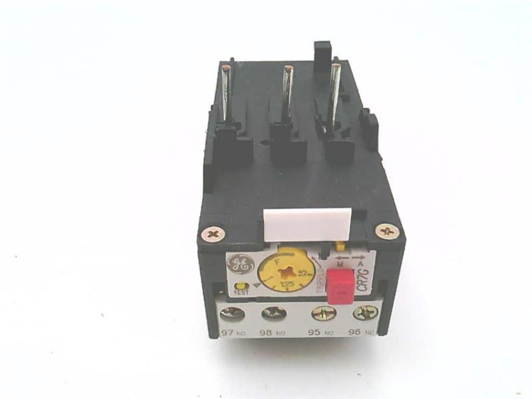 ALLEN BRADLEY 815-BAV4 OVERLOAD RELAY PANEL ALLEN BRADLEY 815-BAV4 OVERLOAD RELAY PANEL