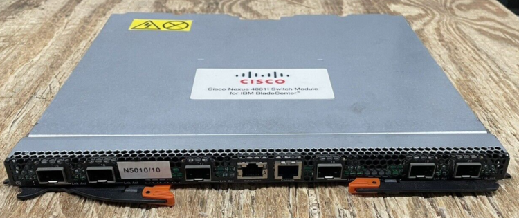 Cisco Nexus 4005 Switch Module for IBM BladeCenter Cisco Nexus 4005 Switch Module for IBM BladeCenter