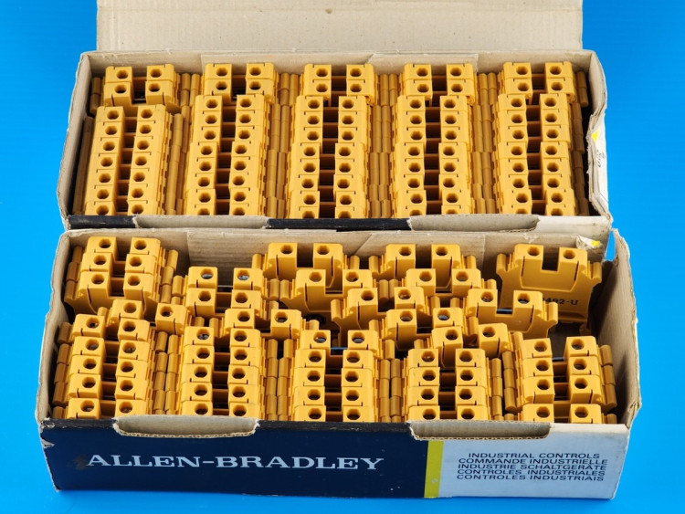 ALLEN BRADLEY 1492-U10  TERMINAL BLOCK 55AMP 600V SECTION