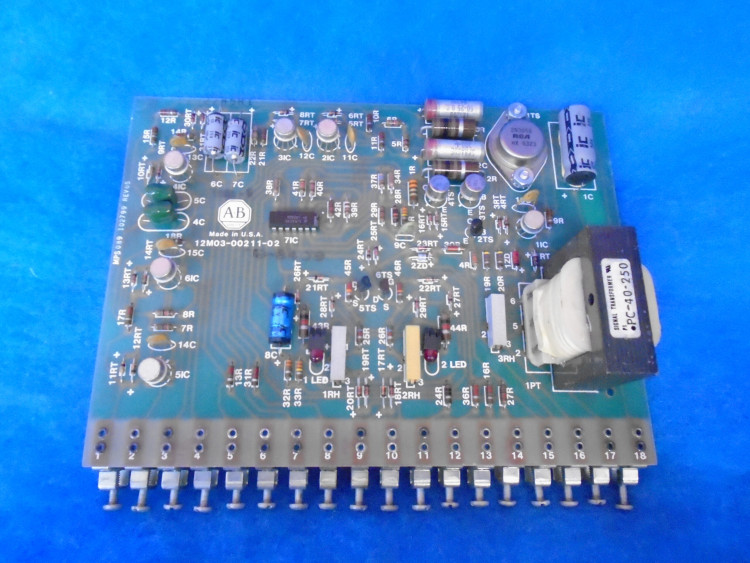 ALLEN BRADLEY SYST12M3211 PC BOARD REGENERATIVE DRIVE CONTROL 3PH ALLEN BRADLEY SYST12M3211 PC BOARD REGENERATIVE DRIVE CONTROL 3PH