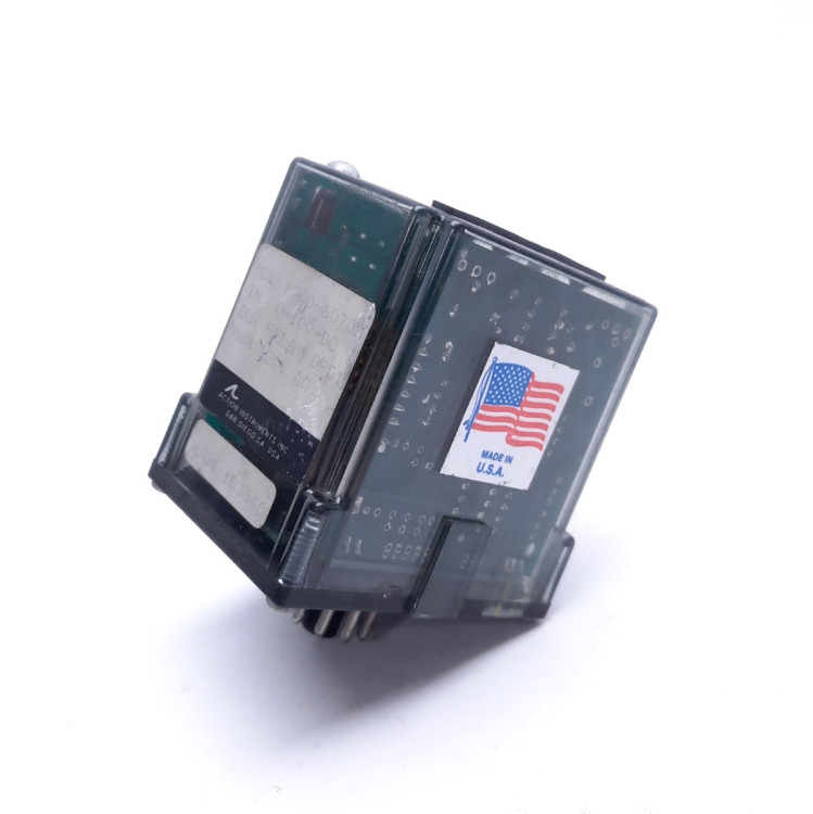 ACTION INSTRUMENTS 7501-6070-1 0 TO 10 VDC IN, DPDT RELAY OUTPUT, 120 VAC POWER