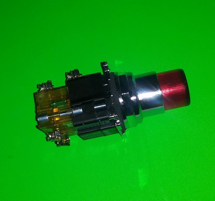 EATON CORPORATION 10250T-476 PUSHBUTTON ILLUMINATED MOMENTARY OPERATOR 24VAC/DC EATON CORPORATION 10250T-476 PUSHBUTTON ILLUMINATED MOMENTARY OPERATOR 24VAC/DC