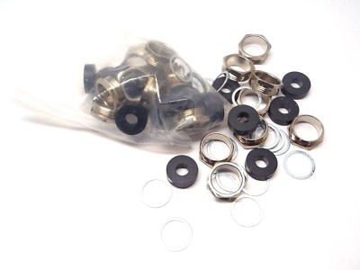 AMPHENOL VN16-210-0014 CONNECTOR CABLE BUSHING AMPHENOL VN16-210-0014 CONNECTOR CABLE BUSHING