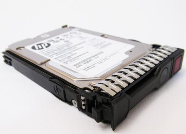 HDD SAS 600GB Dell 10K RPM 12Gbps 2.5in Hot-plug Hard Drive, for 13G Servers, CusKit, 400-AJPP