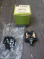 ALLEN BRADLEY X-155851 OVERLOAD RELAY SIZE B AND C