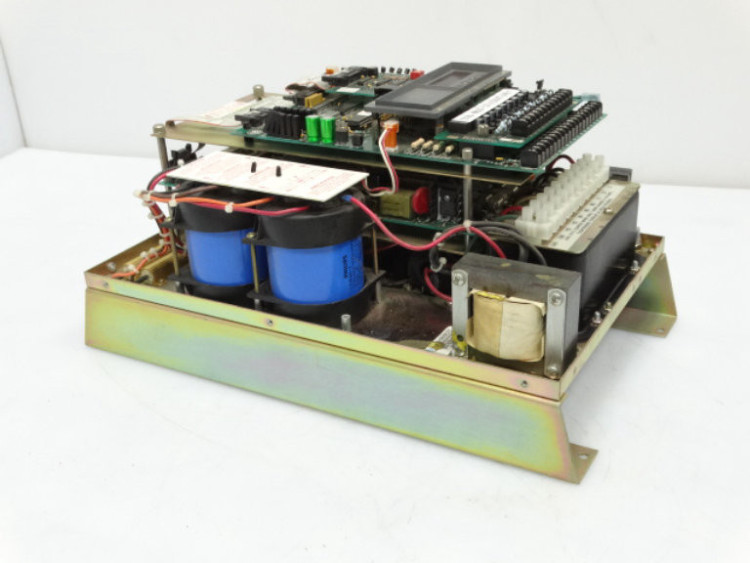 ALLEN BRADLEY 1336-B007 DRIVE 7.5HP 460VAC 3 PHASE ALLEN BRADLEY 1336-B007 DRIVE 7.5HP 460VAC 3 PHASE