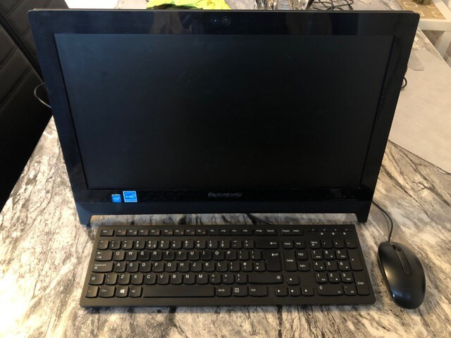 Моноблок Lenovo C260 19.5" 1600x900 57331401
