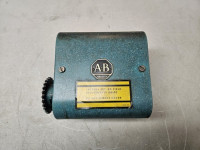 ALLEN BRADLEY 803-P4LH CAM LIMIT SWITCH 0-400RPM