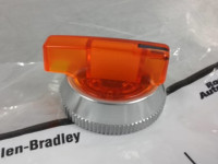 ALLEN BRADLEY 800T-N298A ILLUM. SELECTOR SWITCH, KNOB LEVER, AMBER