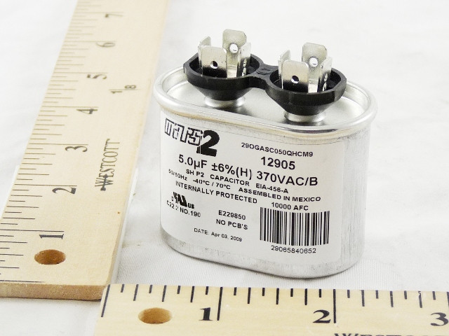AAON P00340 5MFD 370V RUN CAPACITOR AAON P00340 5MFD 370V RUN CAPACITOR