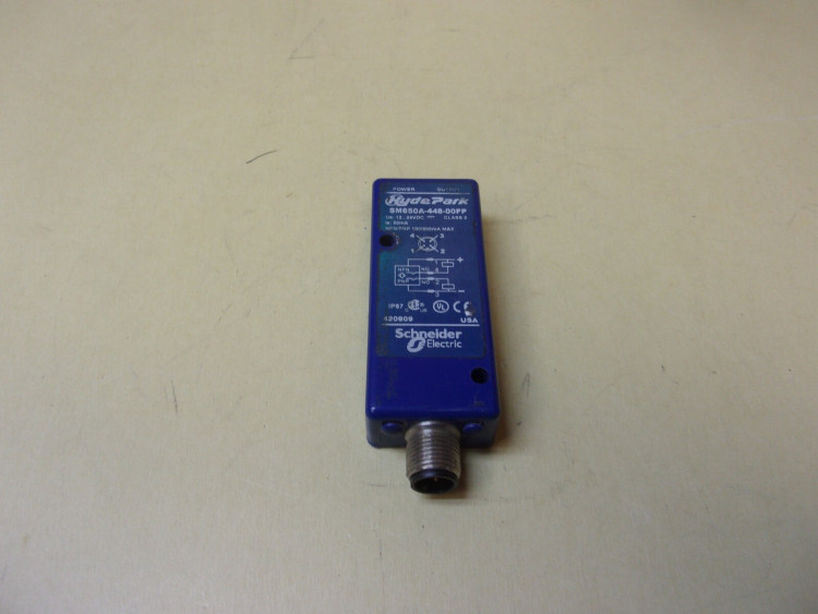 GROUPE SCHNEIDER SM650A-448-00 PROXIMITY SWITCH ULTRASONIC 18MM BARREL 12-24VDC GROUPE SCHNEIDER SM650A-448-00 PROXIMITY SWITCH ULTRASONIC 18MM BARREL 12-24VDC