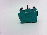 ALLEN BRADLEY 800E-4X01 22.5MM PB LATCH MOUNT CONTACT BLOCK, 4 ACROSS, 1 N.C.