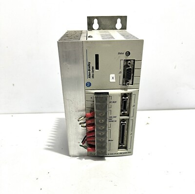 ALLEN BRADLEY 1398-DDM-009X DRIVE ANALOG 15AMP 1PHASE 120-240VAC 50/60HZ