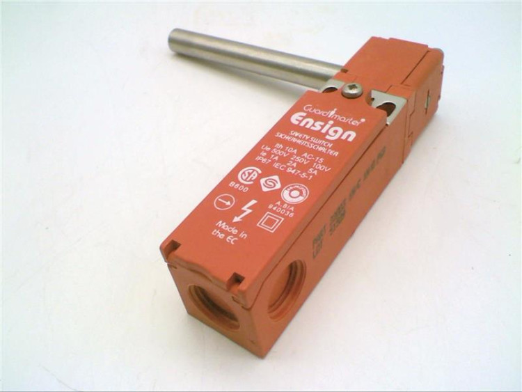 ALLEN BRADLEY 440H-E22003 SAFETY SWITCH 1NO/1NC 80MM SHAFT ALLEN BRADLEY 440H-E22003 SAFETY SWITCH 1NO/1NC 80MM SHAFT