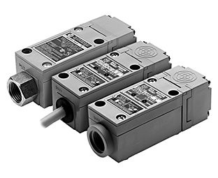 ALLEN BRADLEY 802-PR-LAAA3 INDUCTIVE PROXIMITY SENSORS, 2-WIRE AC HAZARDOUS LOCATION, HIGH OUTPUT, CONDUIT STYLE, SENSING RANGE 13 MM, N.O., SENSING DIRECTION: SIDE, CONDUIT COUPLER ALLEN BRADLEY 802-PR-LAAA3 INDUCTIVE PROXIMITY SENSORS, 2-WIRE AC HAZARDOUS LOCATION, HIGH OUTPUT, CONDUIT STYLE, SENSING RANGE 13 MM, N.O., SENSING DIRECTION: SIDE, CONDUIT COUPLER