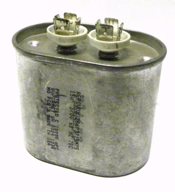 AEROVOX Z64P3715M75 CAPACITOR 15UF 370V 60HZ 70C AEROVOX Z64P3715M75 CAPACITOR 15UF 370V 60HZ 70C