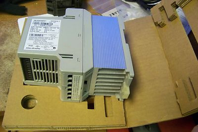 ALLEN BRADLEY 160S-AA03NPS1 SPEED CONTROLLER 3/4HP, 200-240V AC SINGLE PHASE INPUT, OPEN STYLE, PRESET SPEED