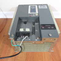 ALLEN BRADLEY 1772-LP3D4 PLC 120/240V 2/1AM50/60HZ