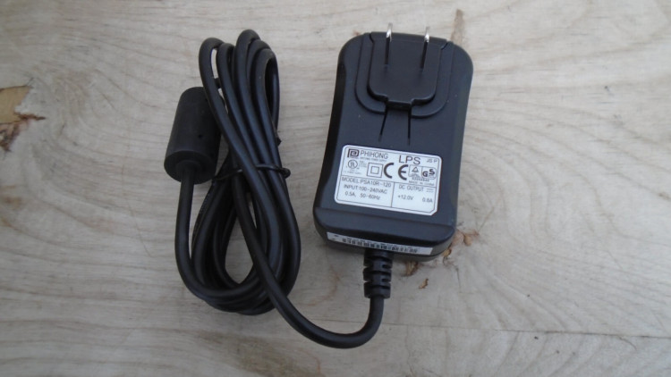 AC POWER SUPPLY CHARGER ADAPTER 100-240VAC 0.5A AC POWER SUPPLY CHARGER ADAPTER 100-240VAC 0.5A