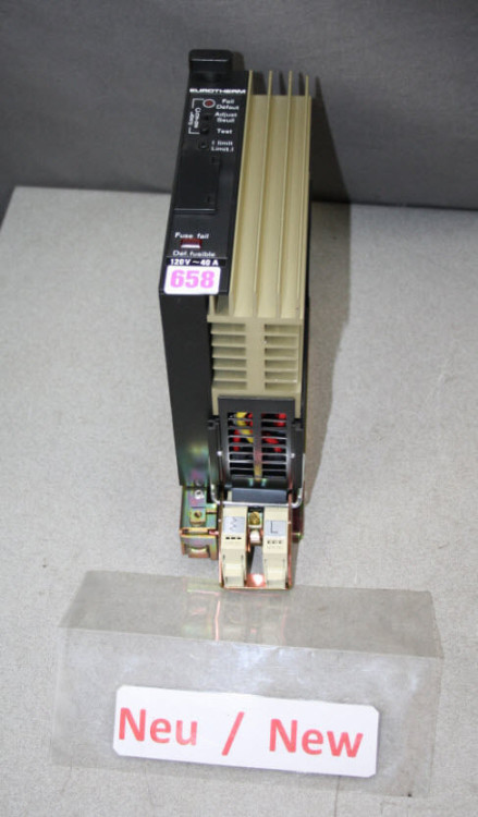 EUROTHERM CONTROLS 461-082-13-19-073-002-99(500)//NS/R3  CONTROLLER 240V 25AMP