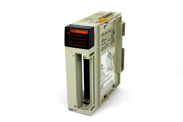 OMRON CQM1-ID213  INPUT UNIT, 32X 24 VDC INPUTS
