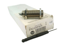 ALLEN BRADLEY 875C-M5NP18-P3 CAPACITIVE PROXIMITY SENSORSS, THREADED NICKEL-PLATED BRASS BARREL, DC, 3-WIRE, 18 MM DIA, SHIELDED, SENSING RANGE 5 MM, NO, PNP, 100 HZ SWITCHING FREQUENCY, QD 3 PIN PICO M8