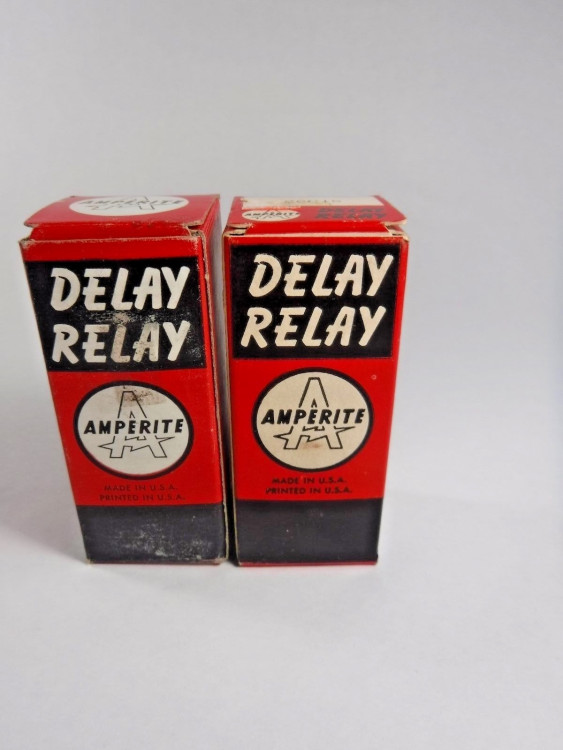 AMPERITE 26C15 TIME DELAY RELAY OCTAL BASE 3A 26VAC/DC