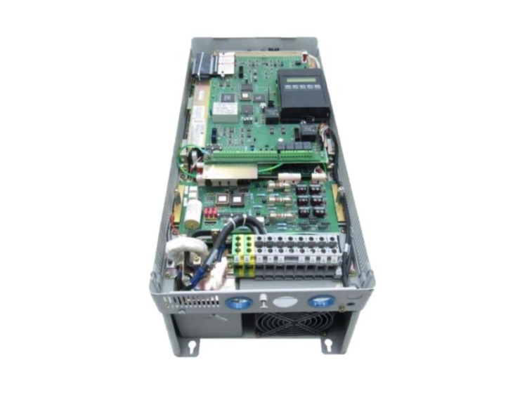 ALLEN BRADLEY 1336E-B100-AN-EN-... DRIVE AC 100HP 380-480VAC 3PHASE 75KW