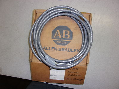 ALLEN BRADLEY 1391-CAQB CABLE ASSEMBLY 15FT